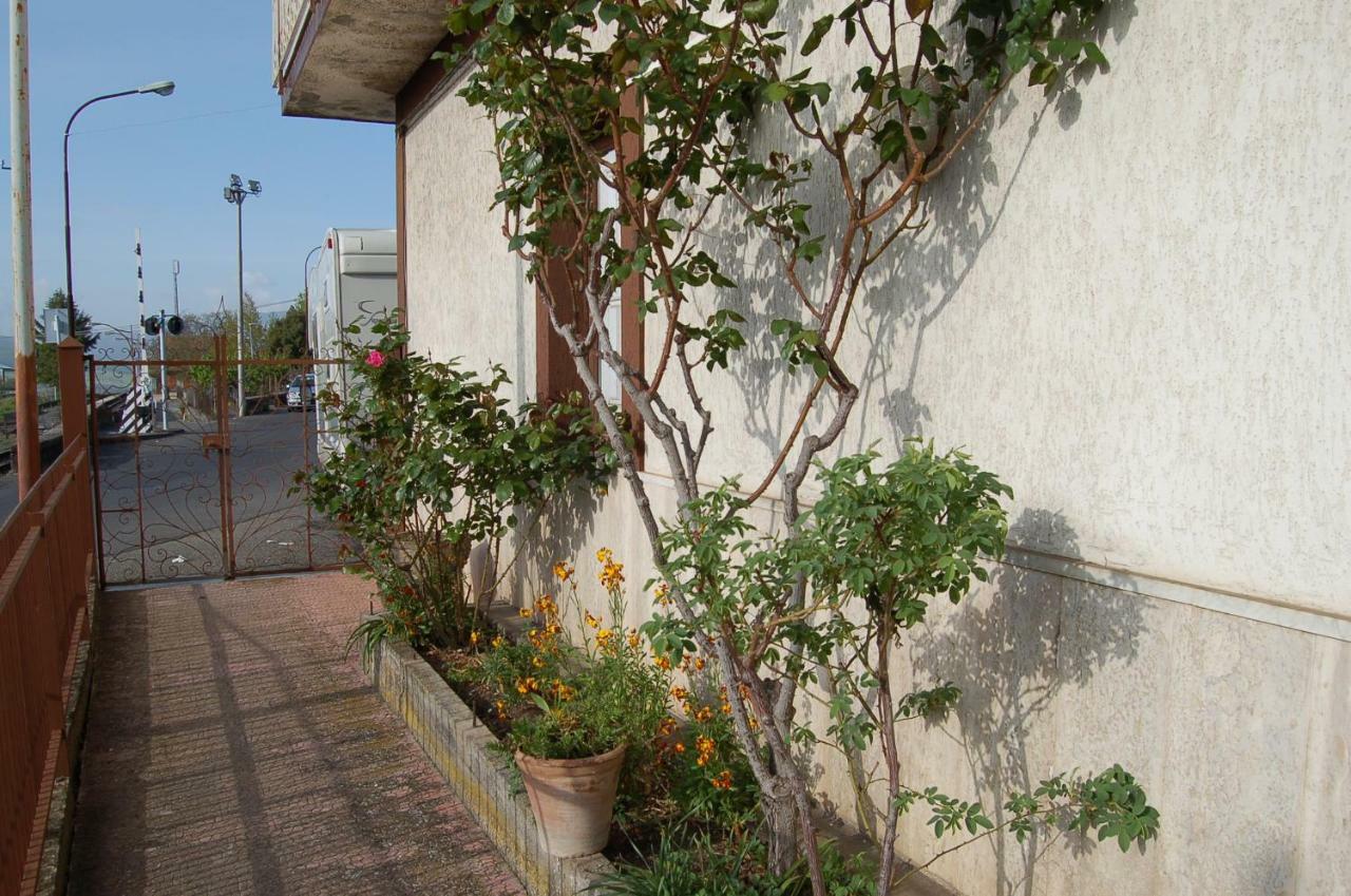 Appartamento Turistico Rosina Etna Maletto Exterior foto